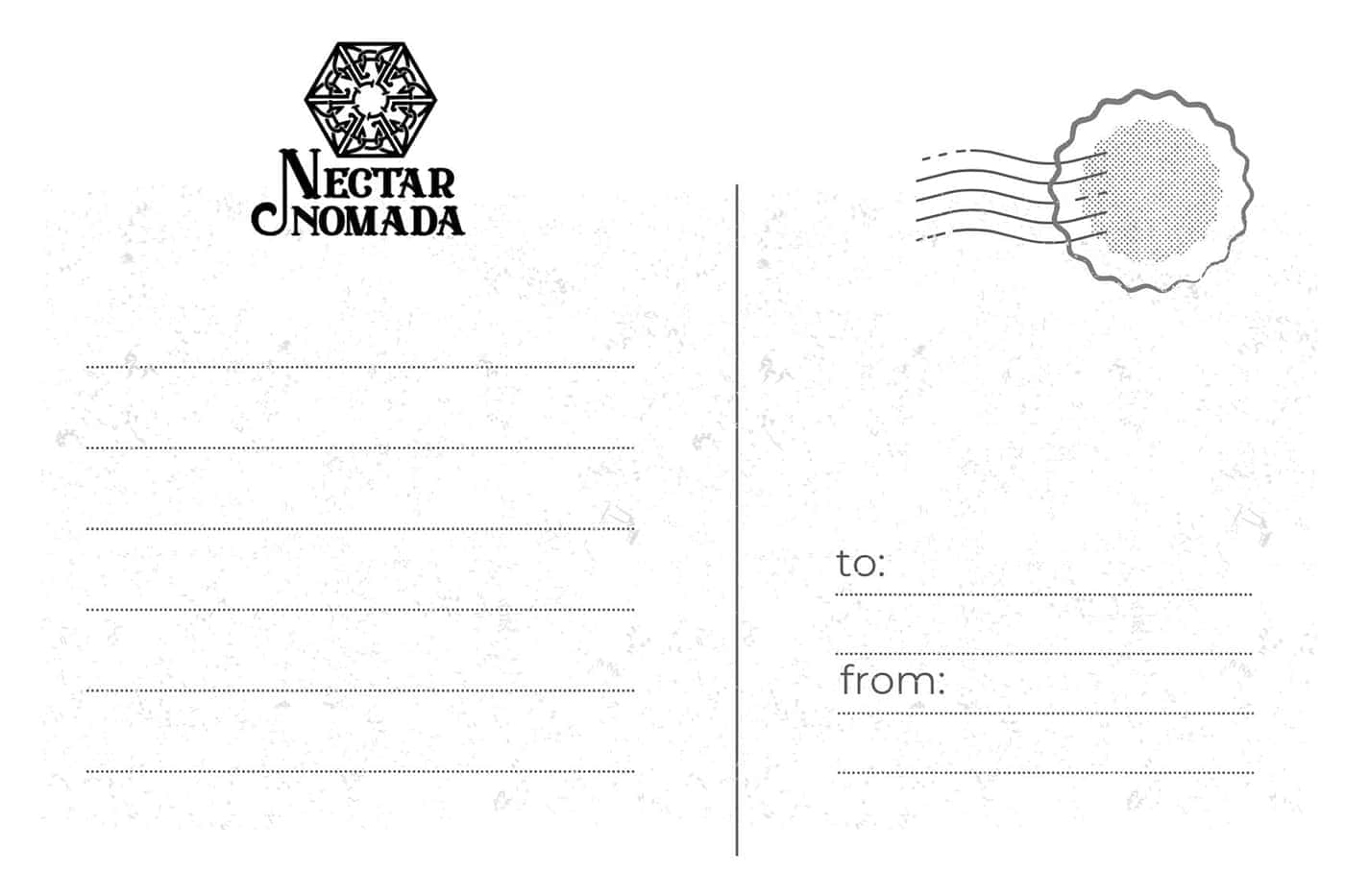 El reverso de la postal, con el logotipo de Néctar Nómada, el recuadro del sello y las líneas para «to:» y «from:»